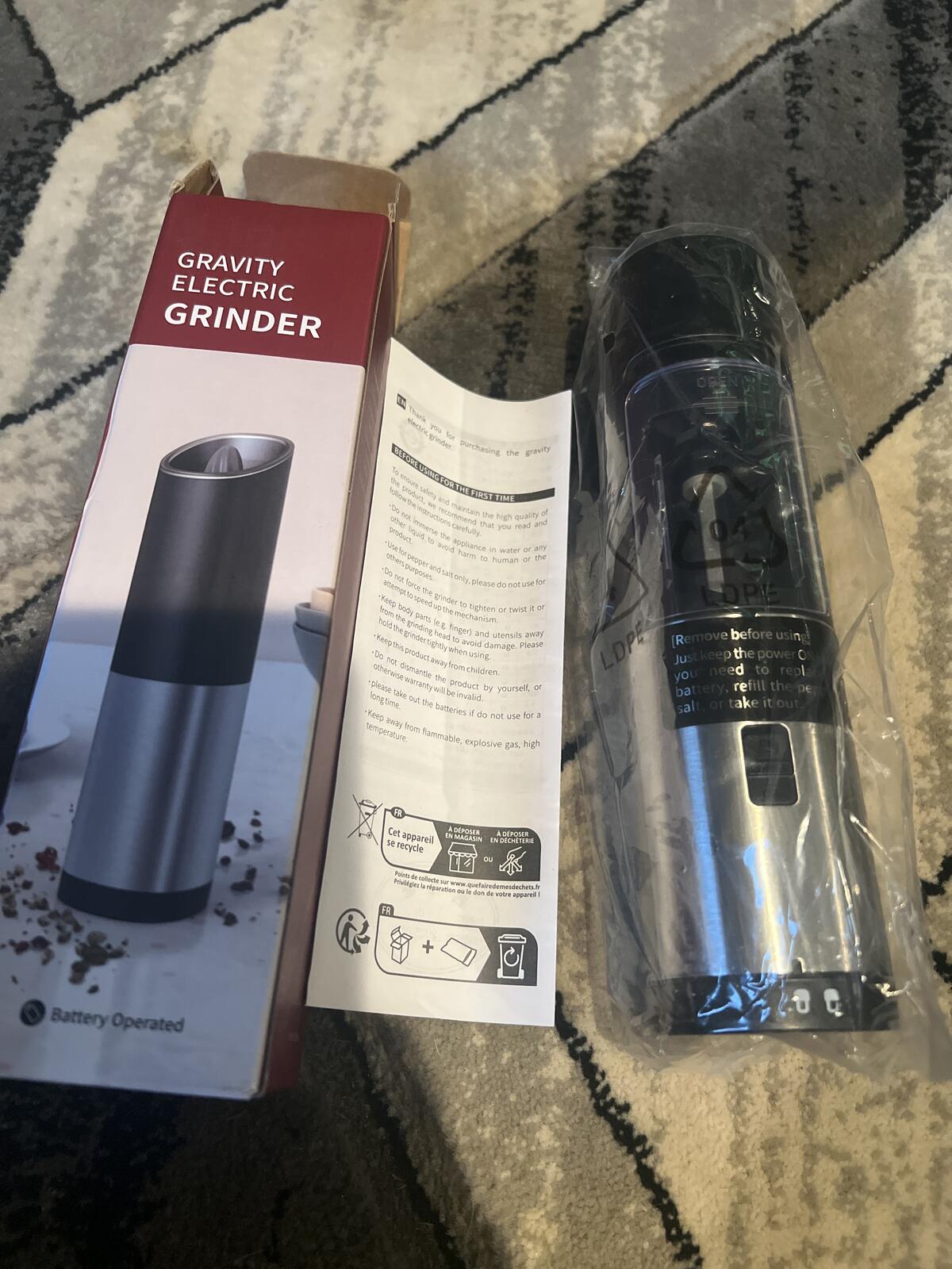 MATA1 Gravity Electric Salt or Pepper Grinder