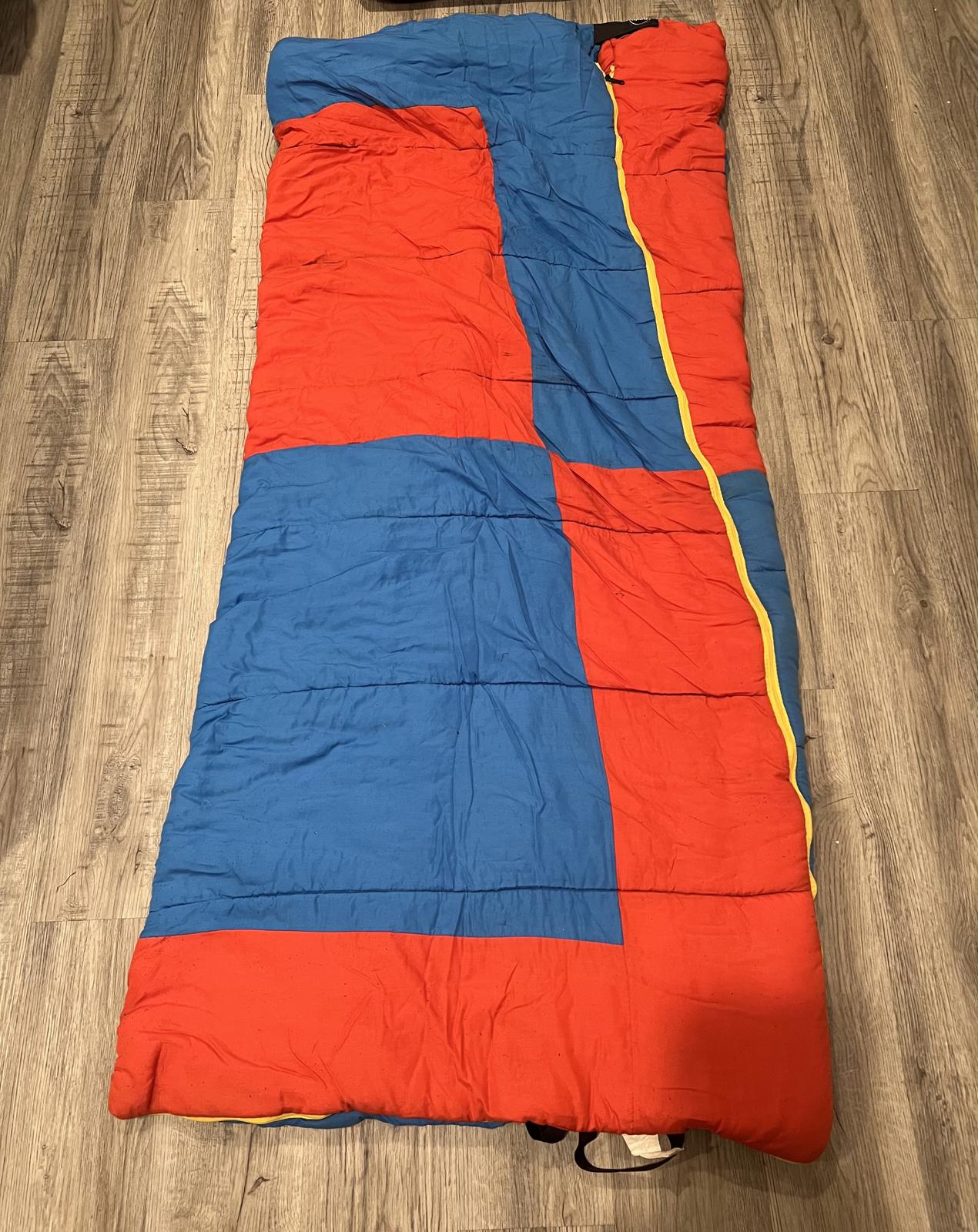 Igloo Colorful Outdoor Sleeping Bag!