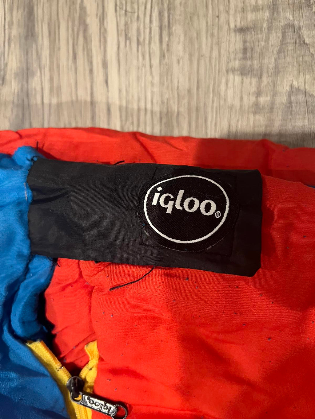 Igloo Colorful Outdoor Sleeping Bag!
