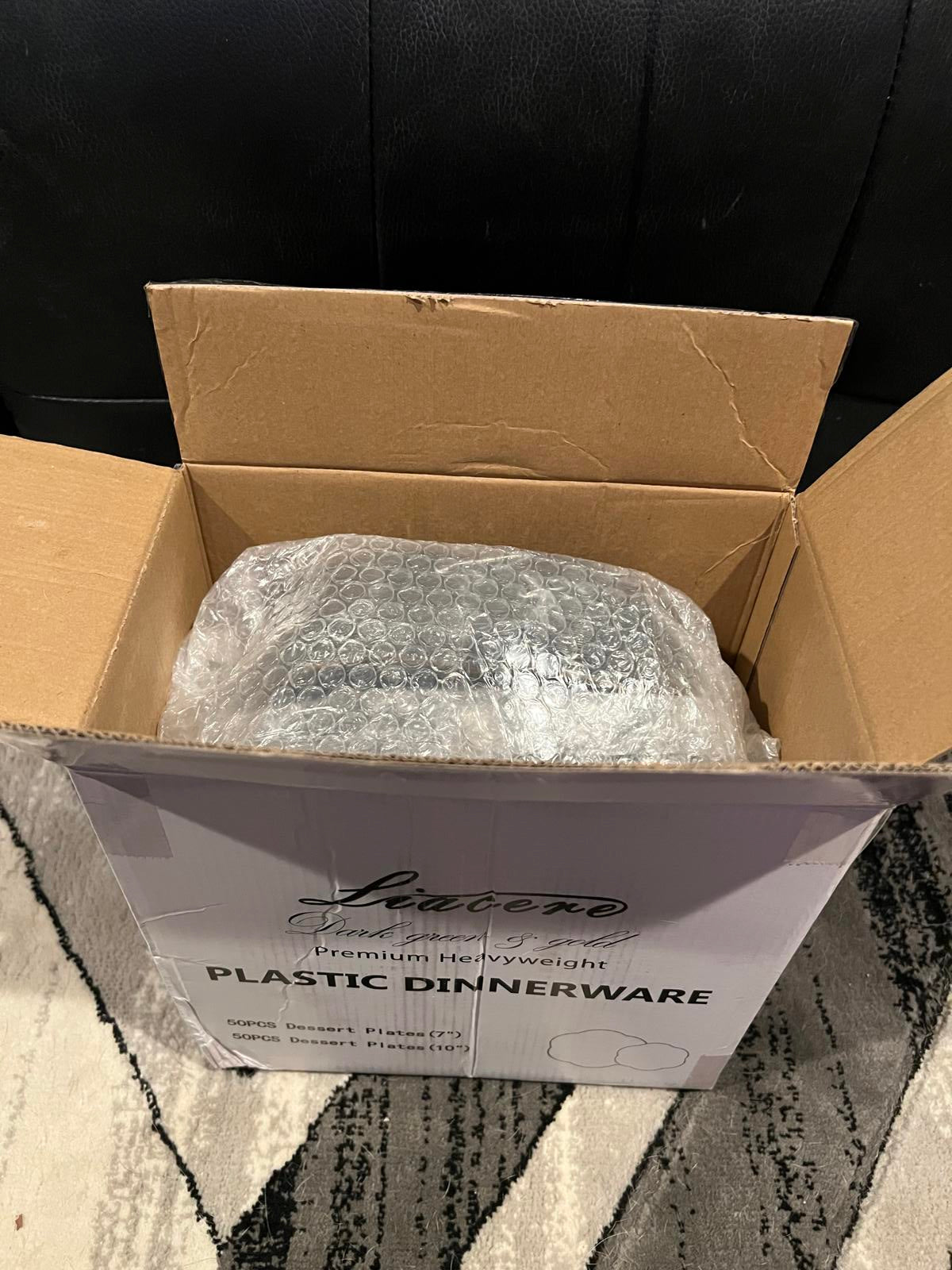 Liacere 100PC Green Plastic Dinnerware Plates Set - Heavyweight Disposable