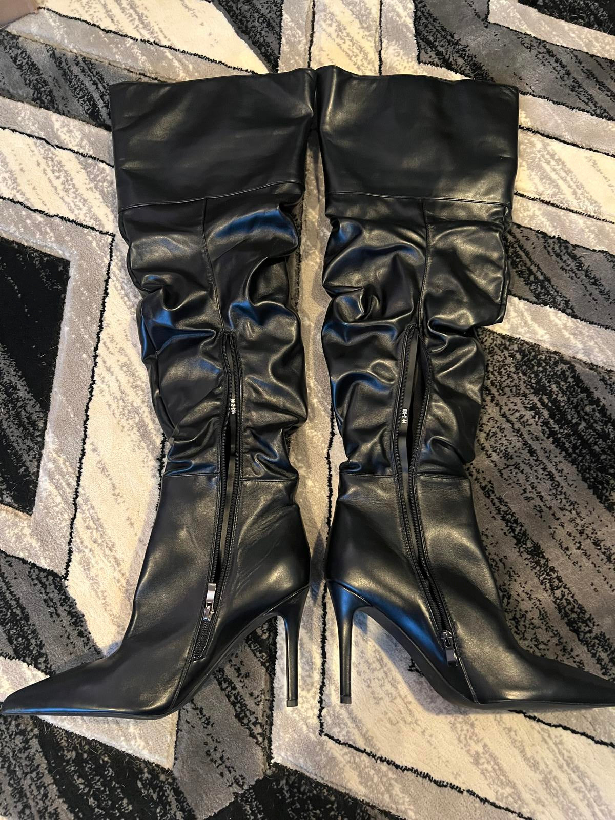 Black Faux Leather Slouchy Thigh-High Stiletto Boots comparable to US size 10/11
