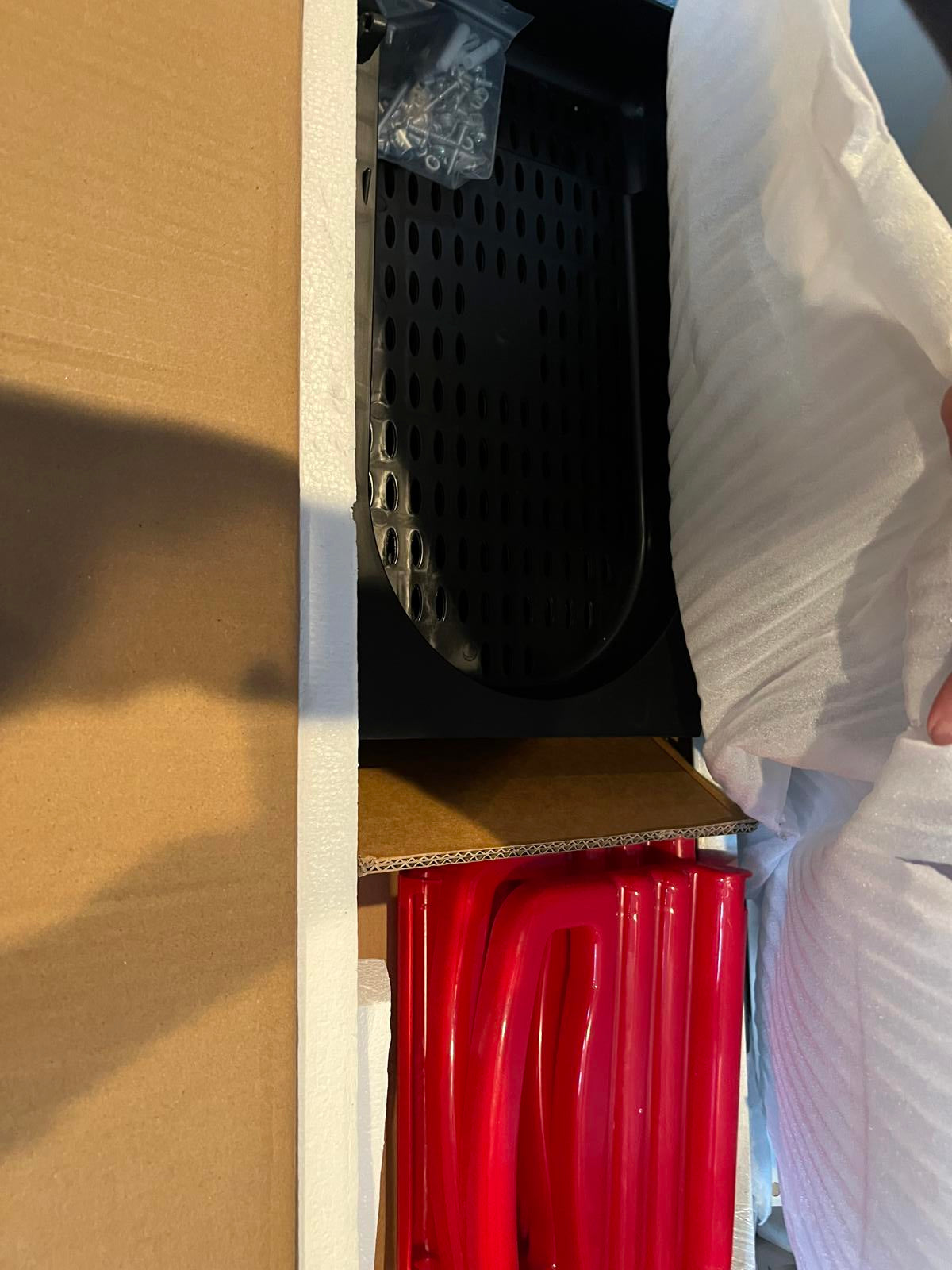 Garvee 3 Holes Galvanized Steel Chicken Nesting Box with Automatic Roll Out Egg-