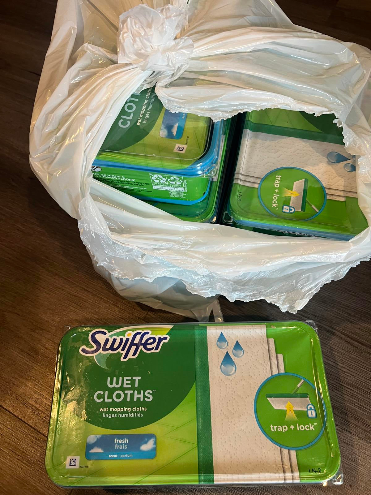 Swiffer Wet Cloths - Fresh Scent, 24 Count