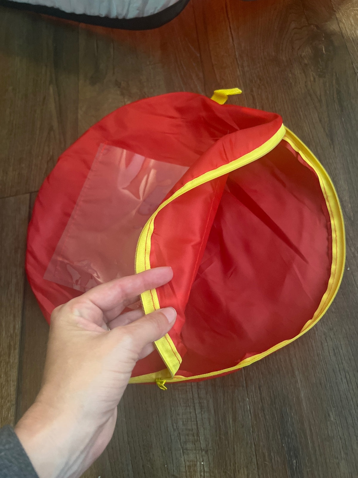 Colorful Kids Pop-Up Play Tent Playpen Ball Toy Pit with Carrying Case