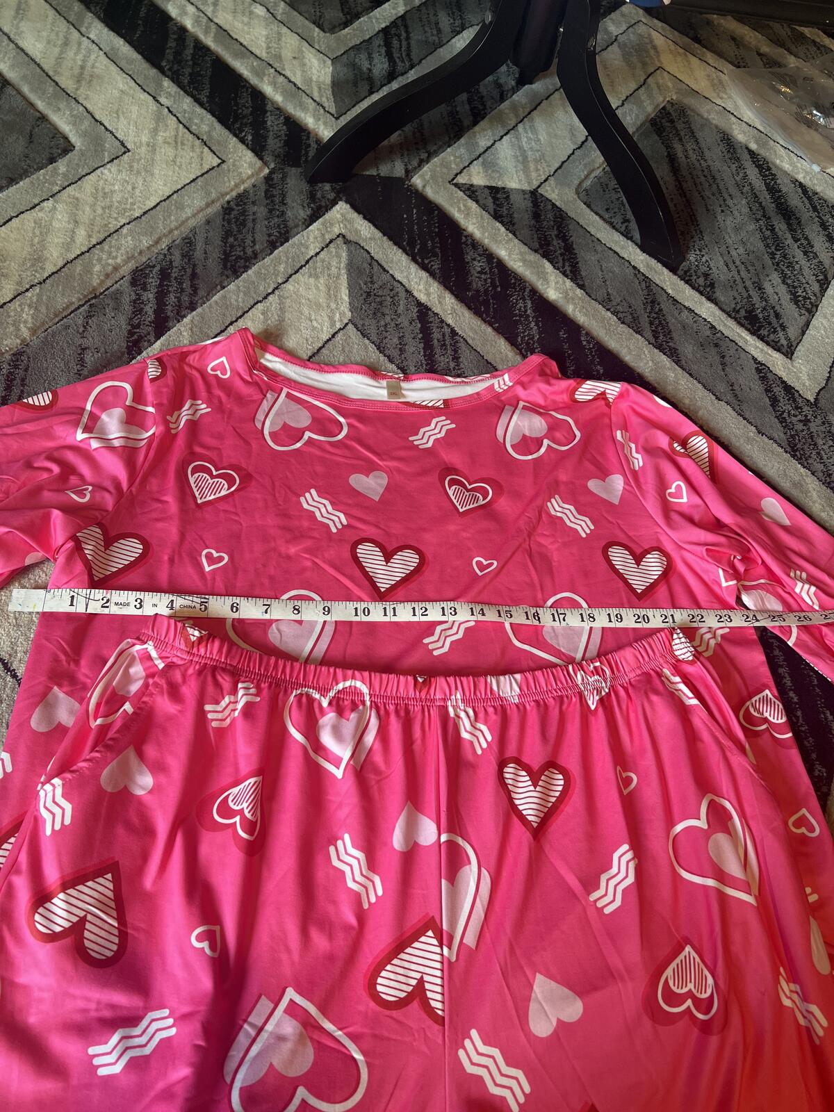 Value vibe plus size Pink Heart Print Women's Pajama Set Size 3XL