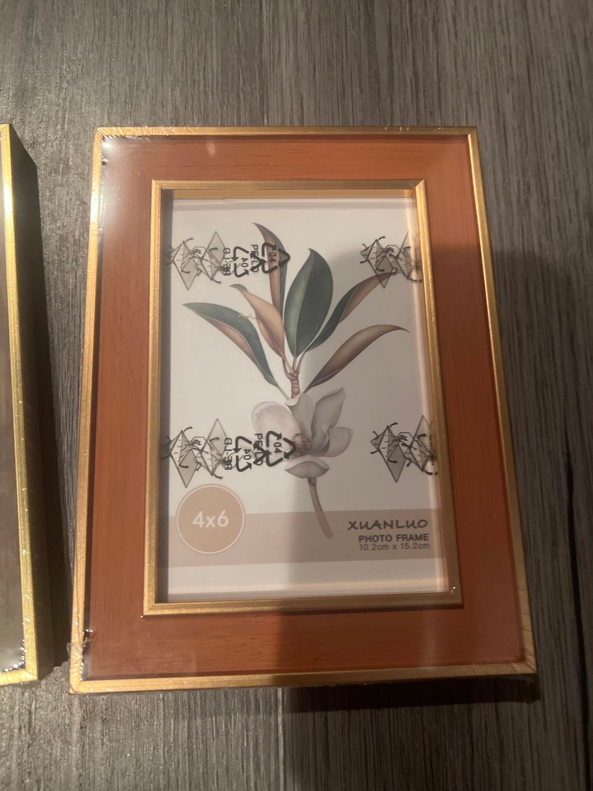 Set of 4 Decorative Photo Frames - 4x6 Size