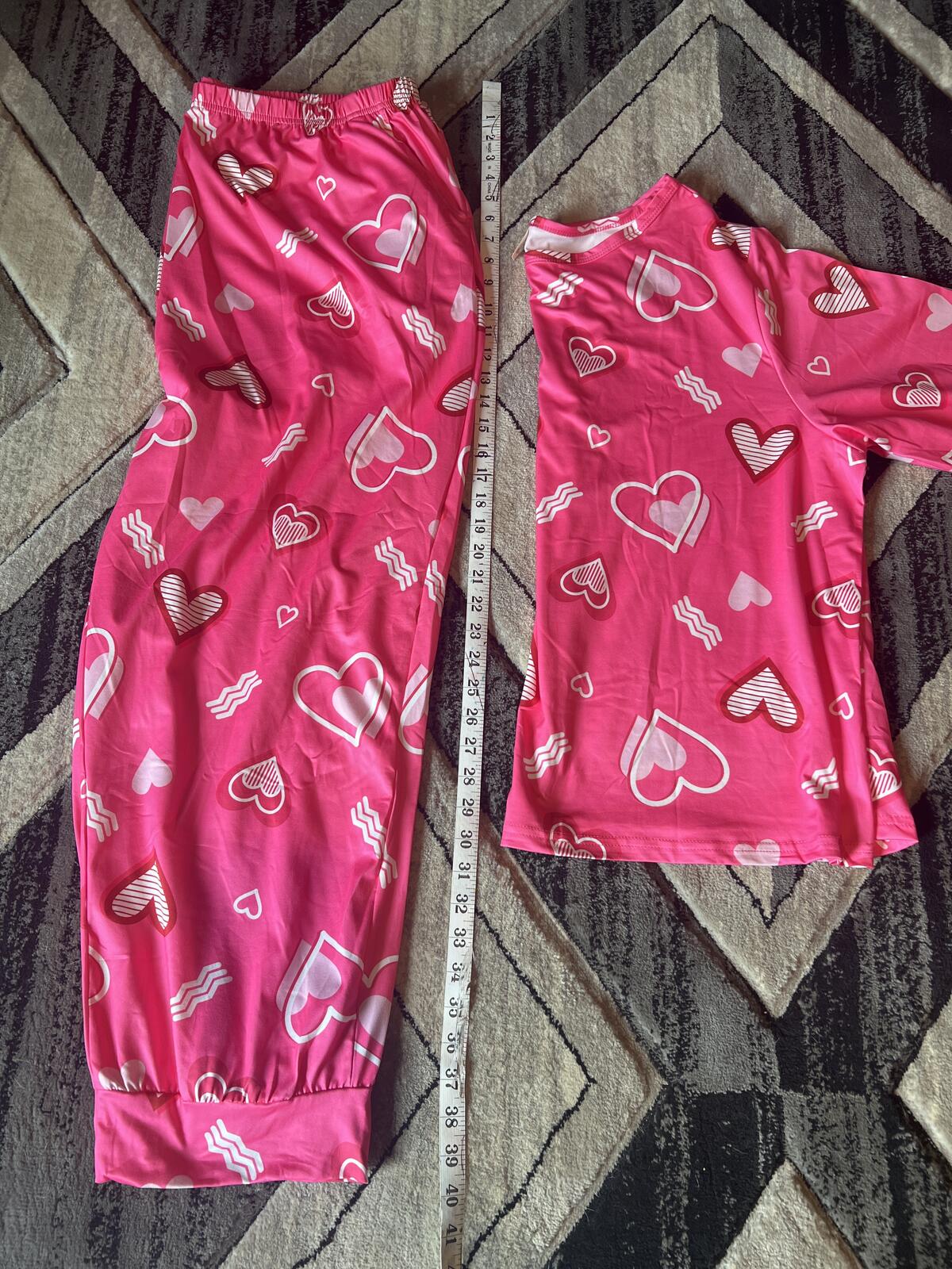 Value vibe plus size Pink Heart Print Women's Pajama Set Size 3XL