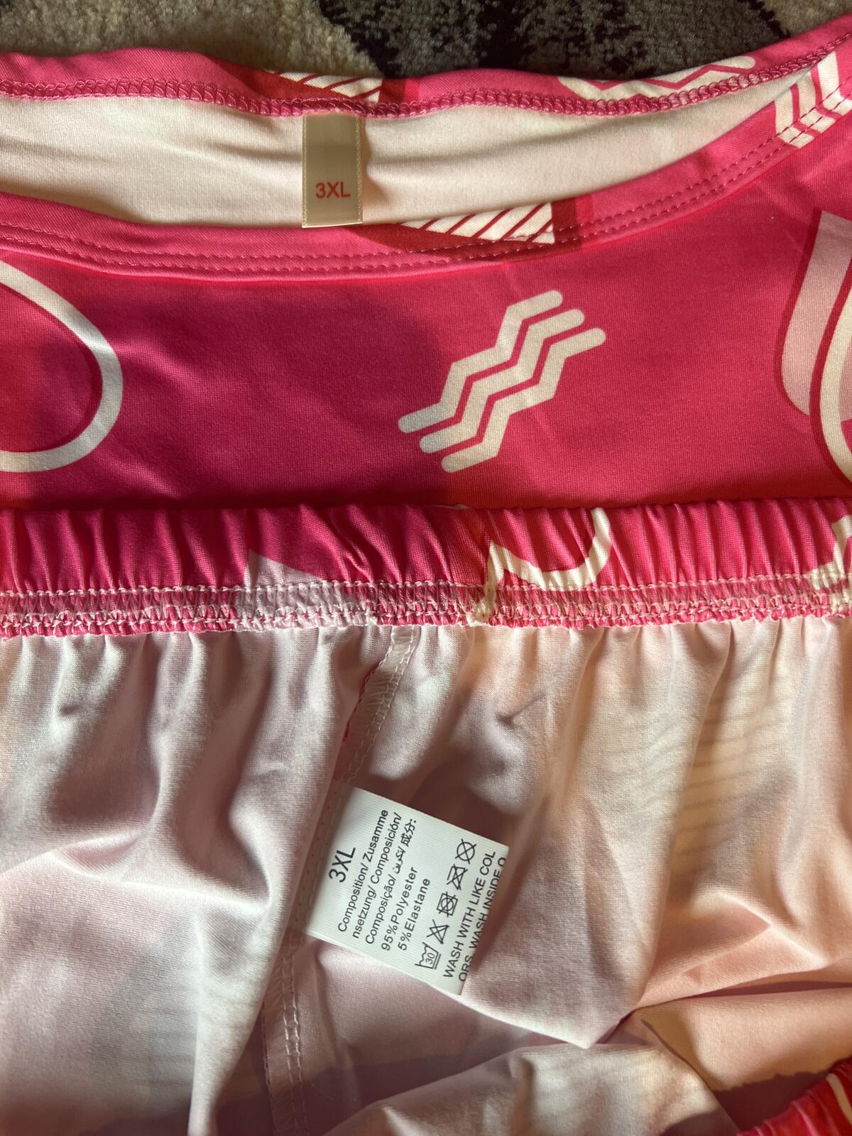Value vibe plus size Pink Heart Print Women's Pajama Set Size 3XL