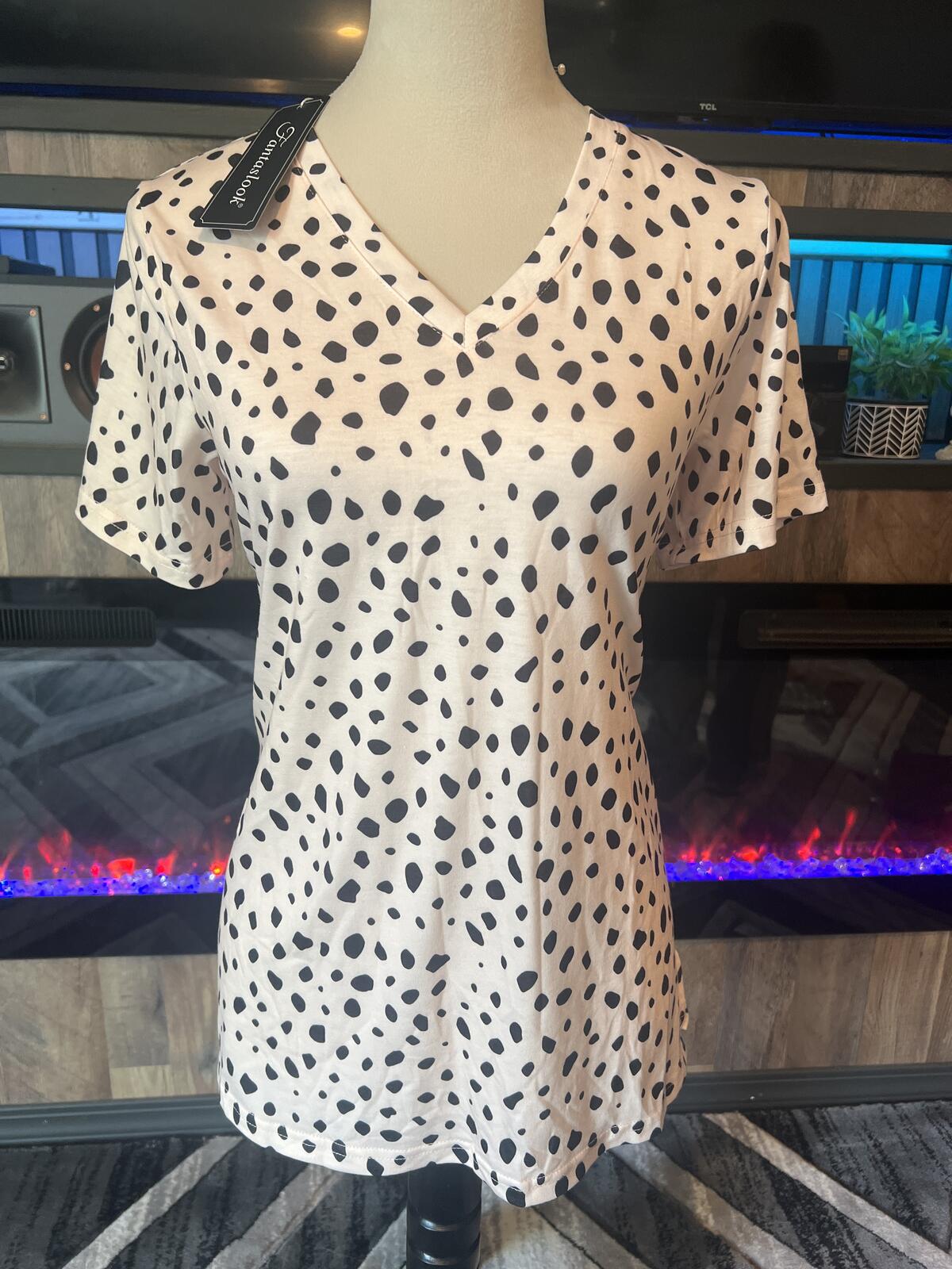 Fantaslook Women's V-Neck Polka Dot Cow Print Short Sleeve Top - Size S