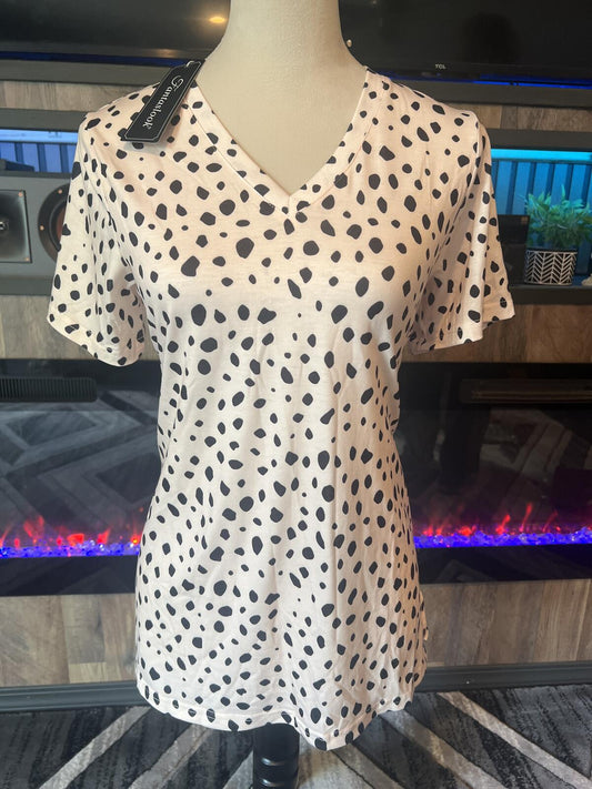 Fantaslook Women's V-Neck Polka Dot Cow Print Short Sleeve Top - Size S