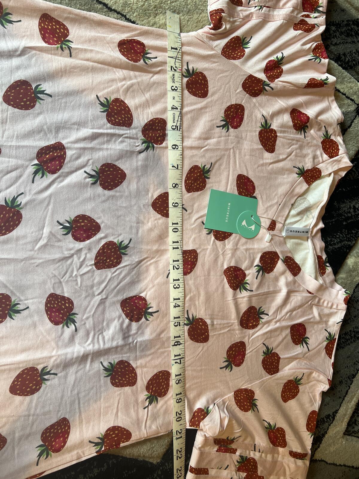 Mintreus Pink Strawberry Print Dress Pajamas Moo Moo Size Large