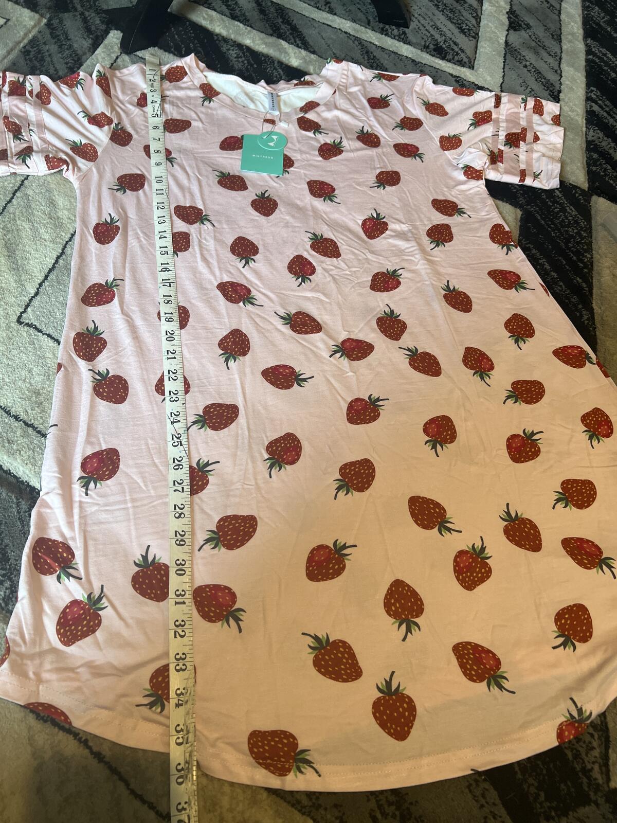 Mintreus Pink Strawberry Print Dress Pajamas Moo Moo Size Large