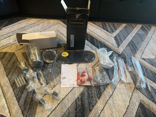 Complete Cocktail Shaker Set with Accessories and Acrylic Stand