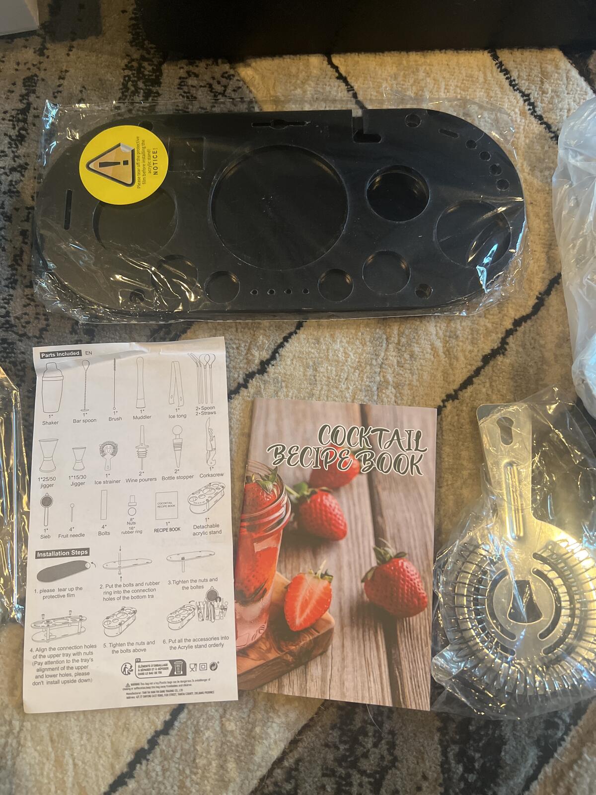 Complete Cocktail Shaker Set with Accessories and Acrylic Stand