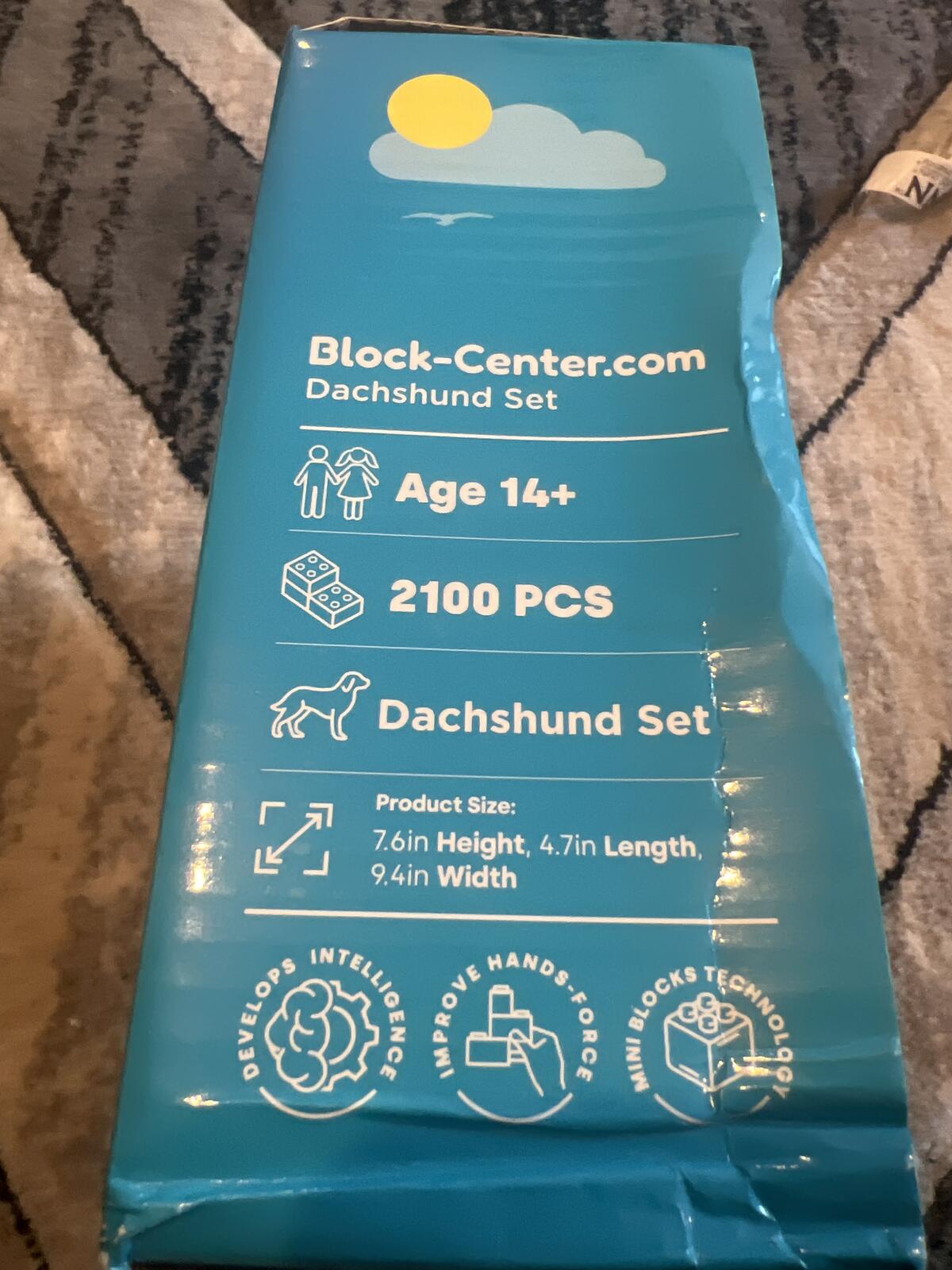 Block Center Dachshund Building Block Set 2100 PCS