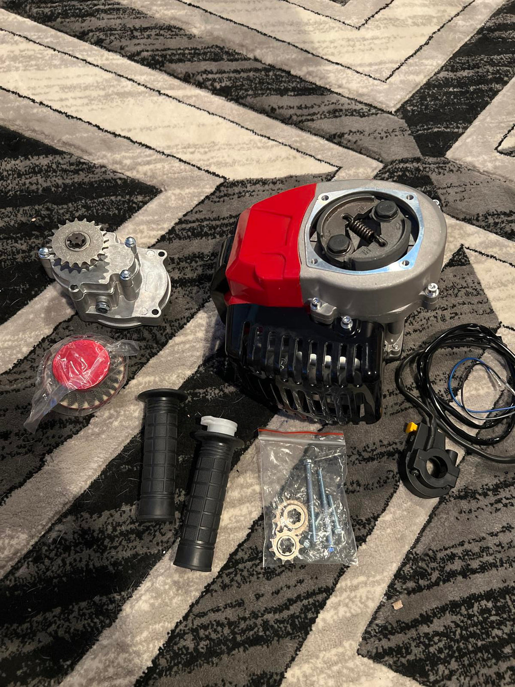 49CC 2-Stroke Bicycle Mini Gas Engine Motor Kit with Accessories