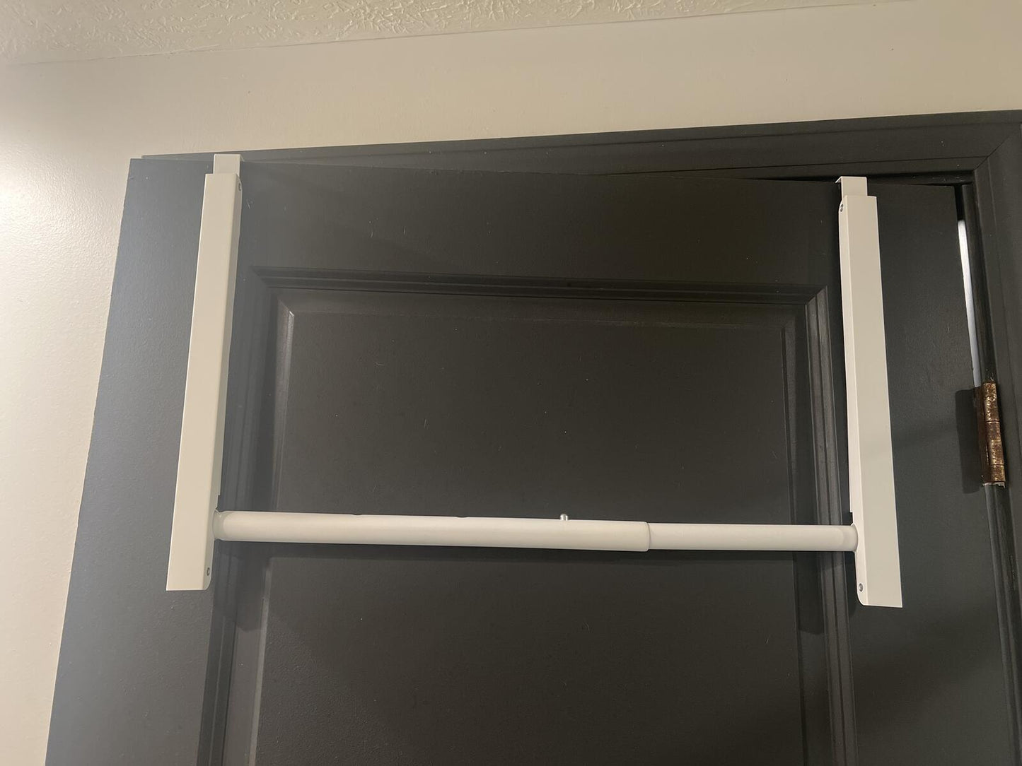 16” - 24" Wide Adjustable Over-the-Door Hanging Rod