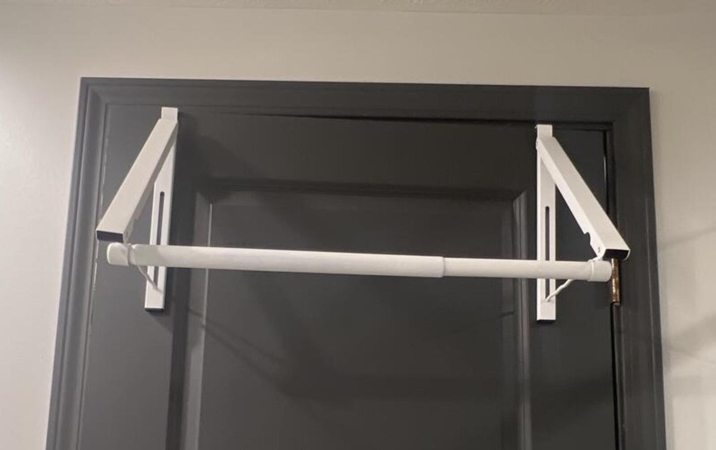 16” - 24" Wide Adjustable Over-the-Door Hanging Rod